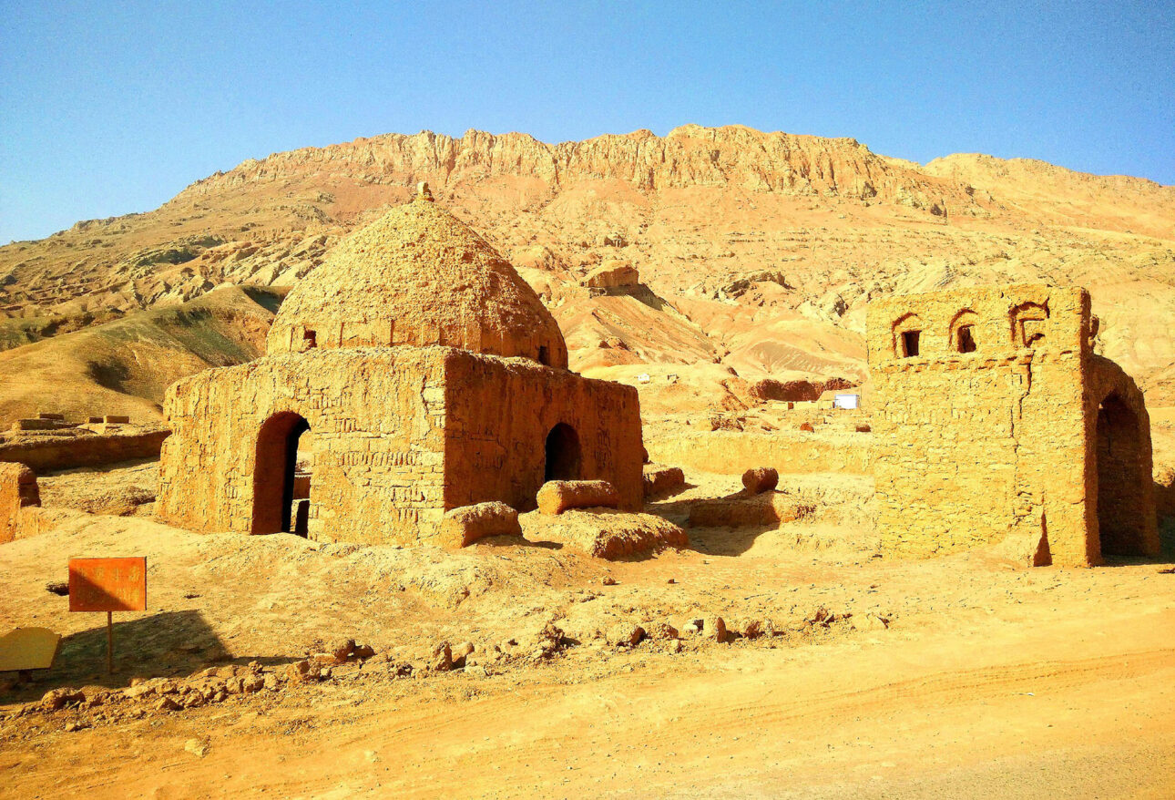 Tuyuk-Village-in-Turpan